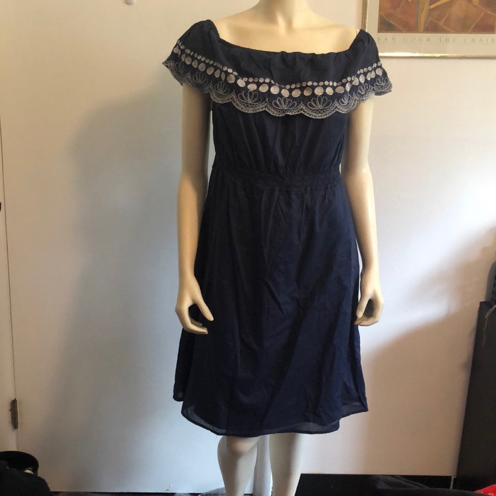 ♦️SOLD♦️SOLD♦️SOLD♦️Sweet dark blue summer dress/size L/great summer dress.